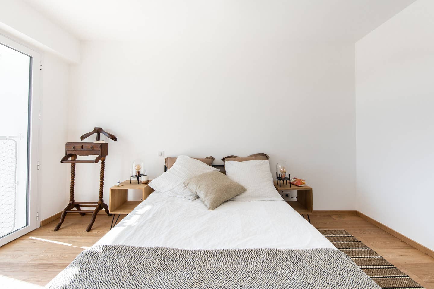Campbelltown — Display apartment styling — photo 3