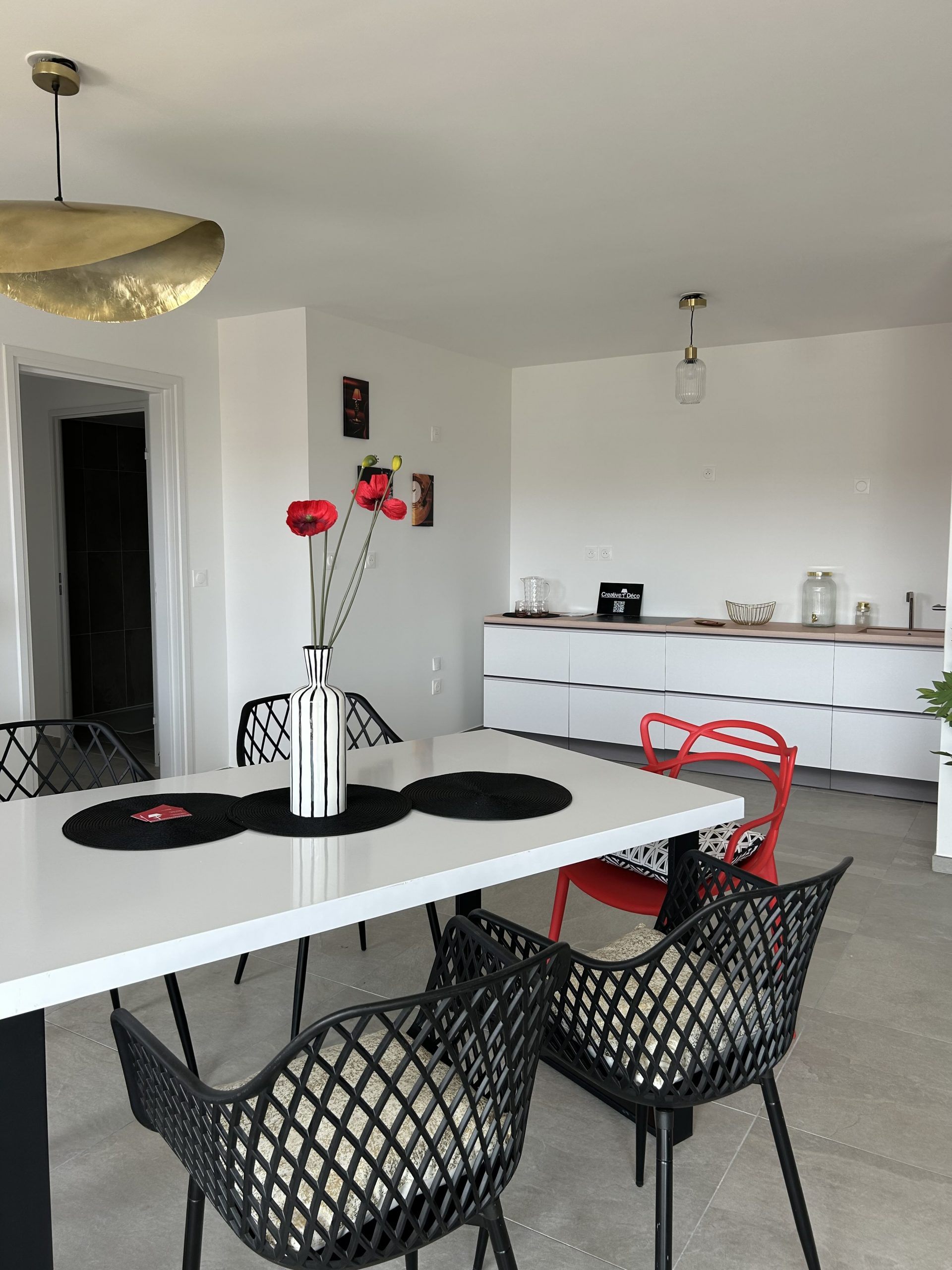 Kingswood — Display apartment styling — photo 1