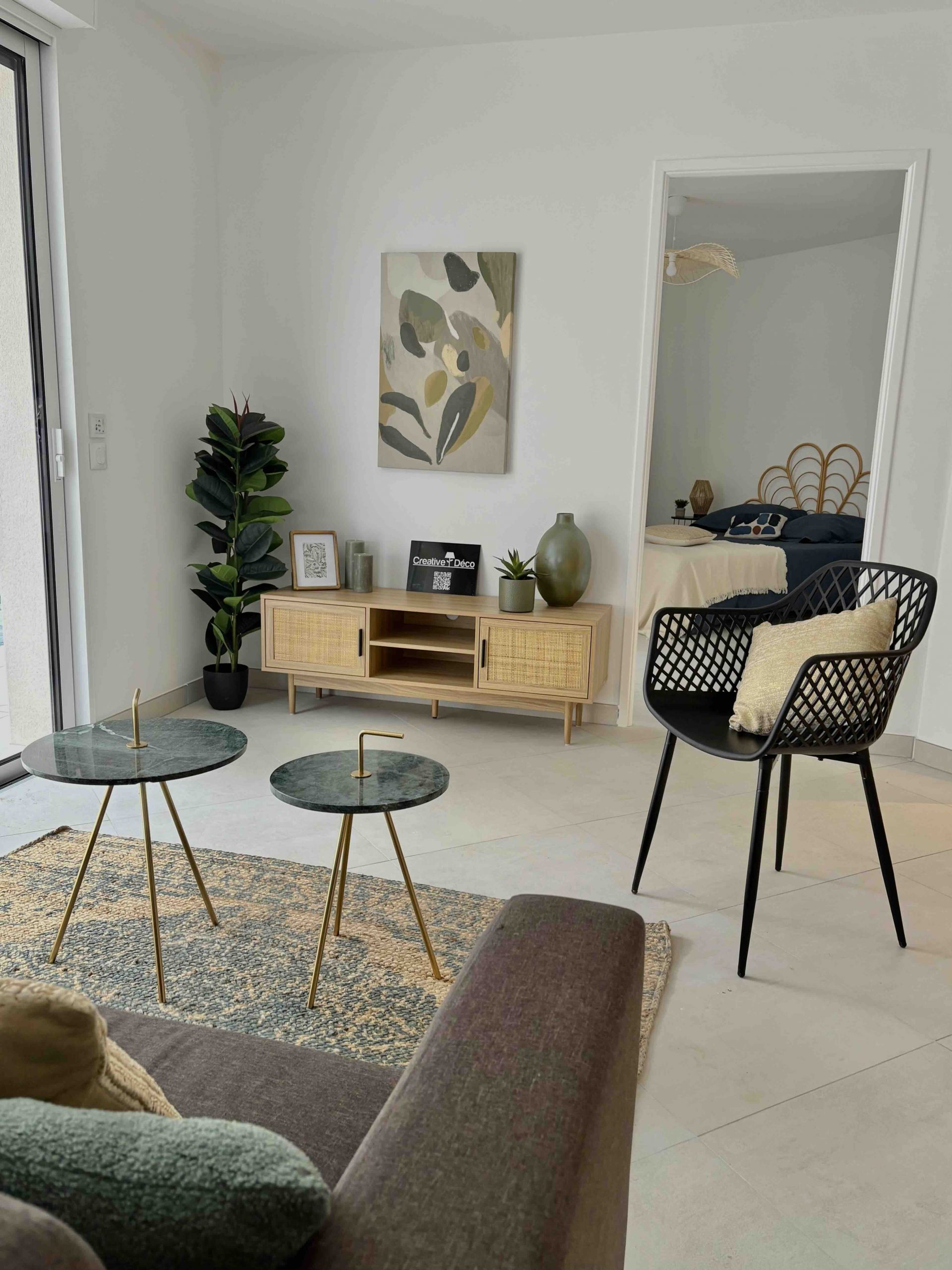 Flagstaff Hill — Display apartment styling — photo 3