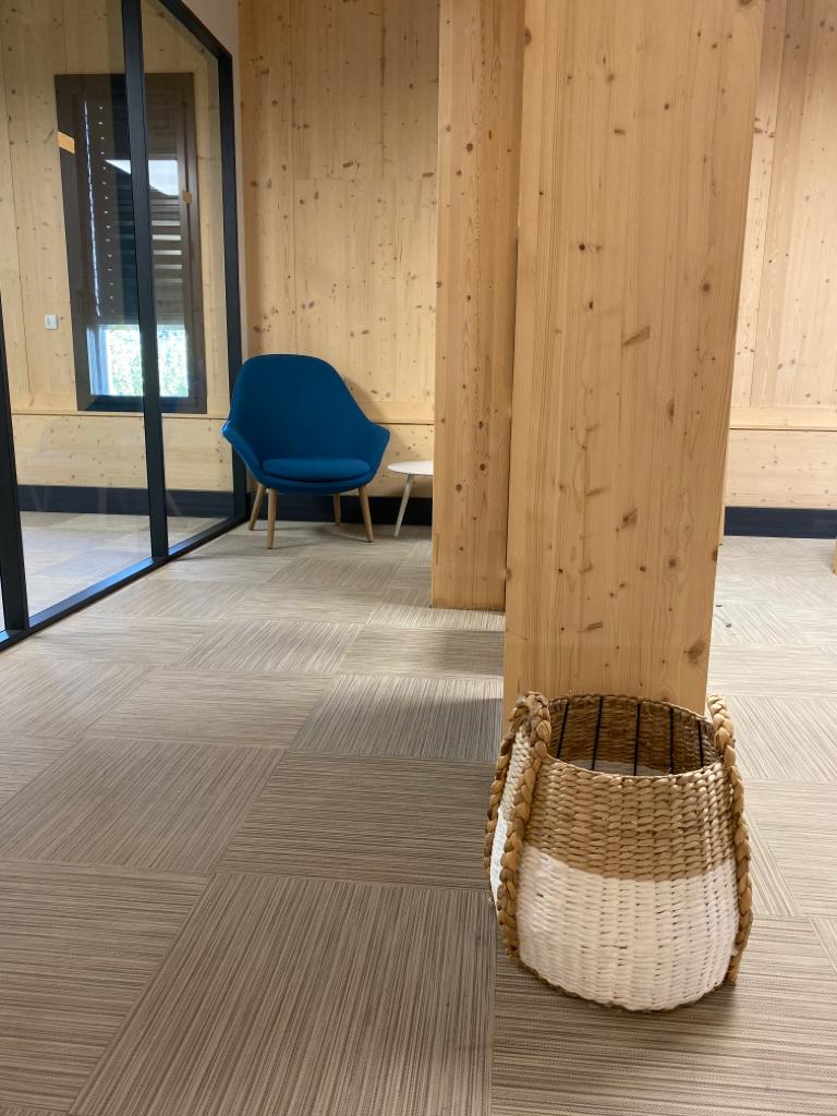 Norwood — Office reception styling — photo 3