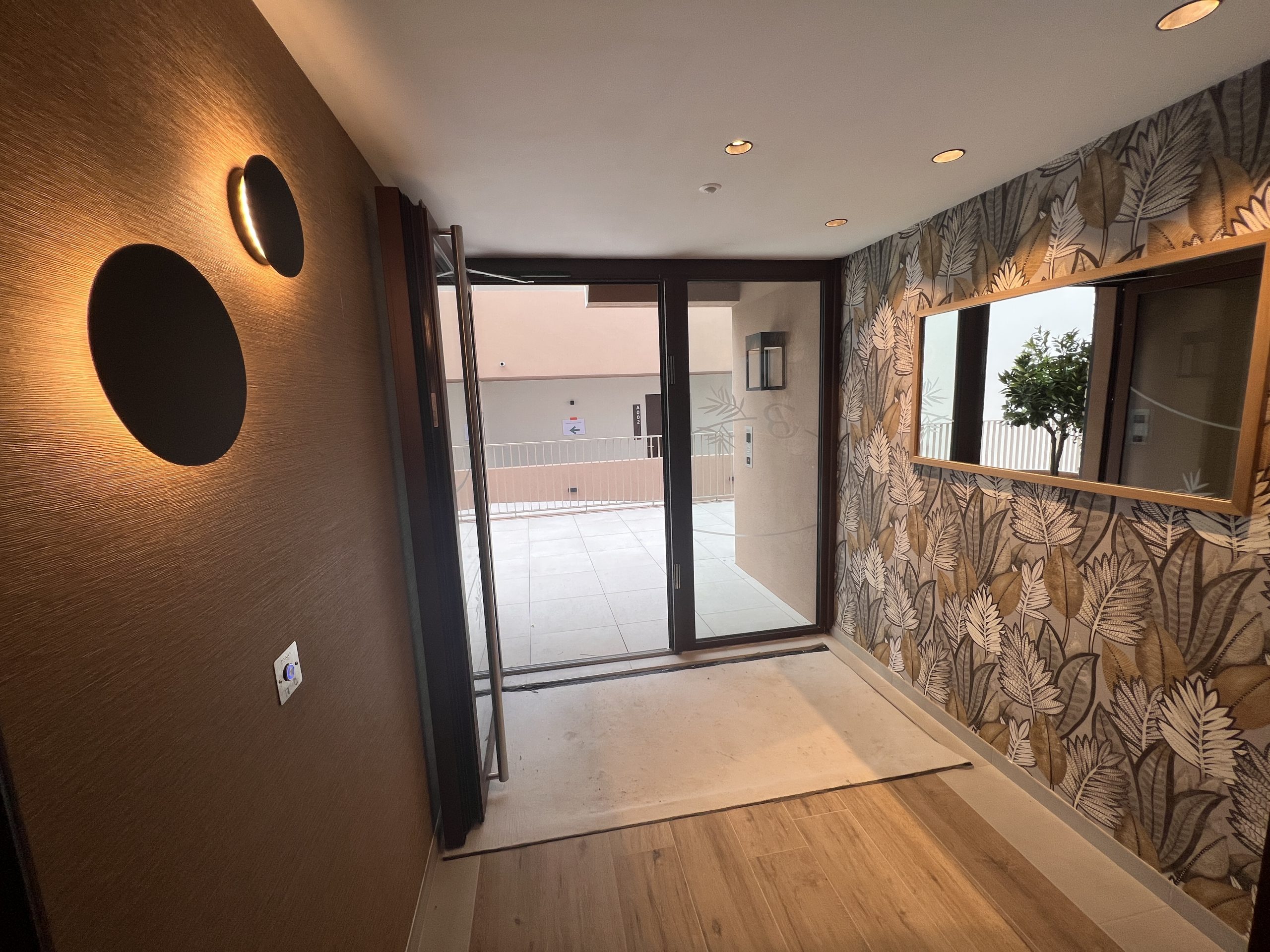 Semaphore — Residence styling